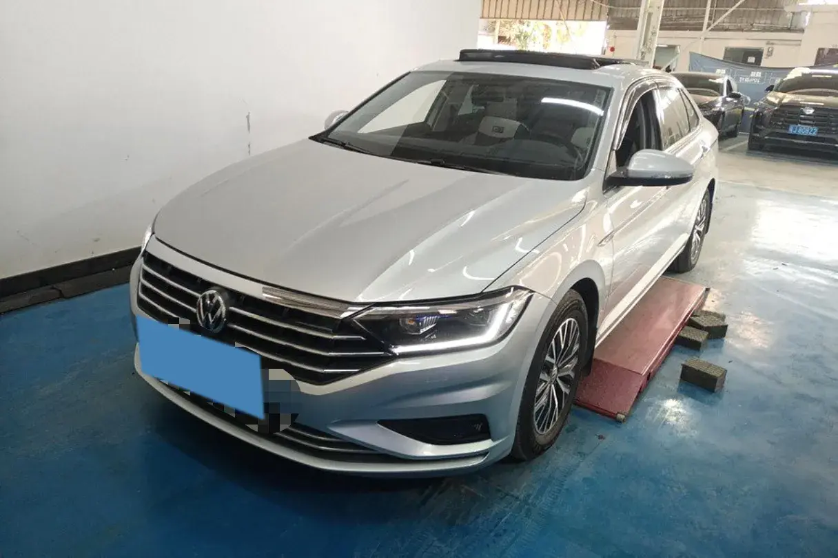 2020 Volkswagen Sagitar 1.4T 150HP L4 7DCT