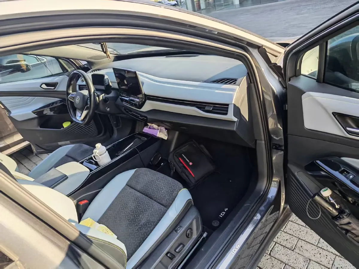 2022 Ford New Era Transit 2.2T 140HP L4 6AMT,autocango,china used car exporter,china ev exporter,chinese used car exporter,chinese used ev exporter