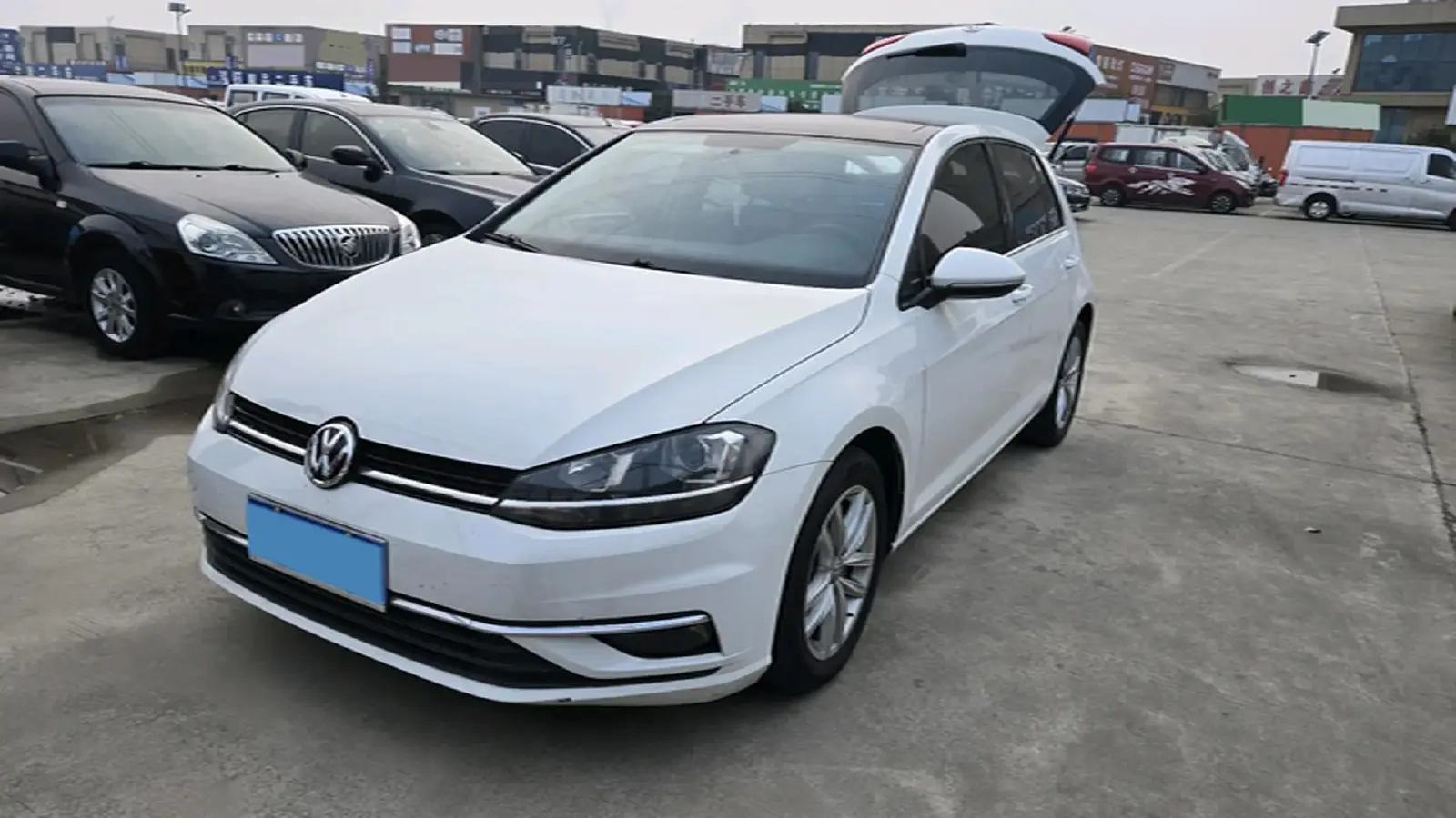 2018 Volkswagen Golf 1.6L 110HP L4 6AT