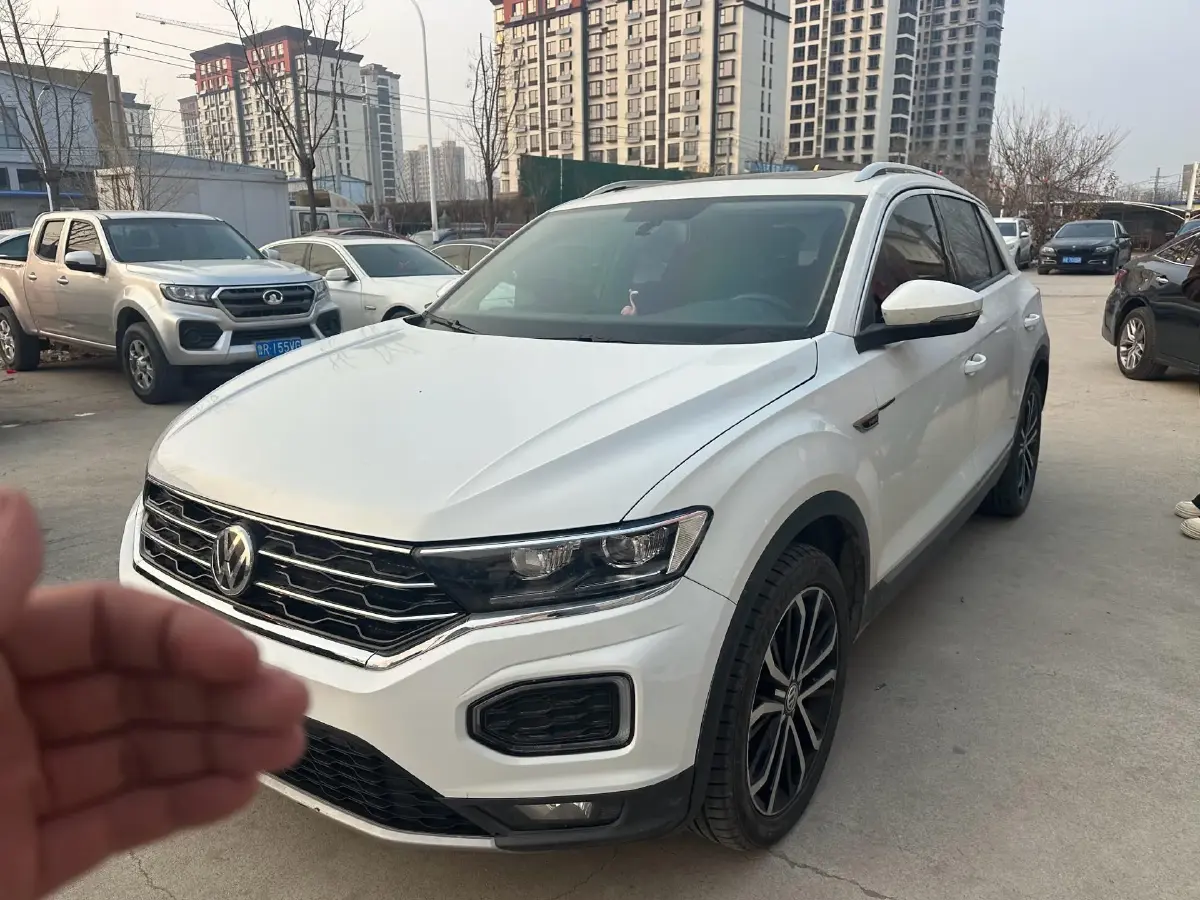 2019 Volkswagen T-Roc 1.4T 150HP L4 7DCT