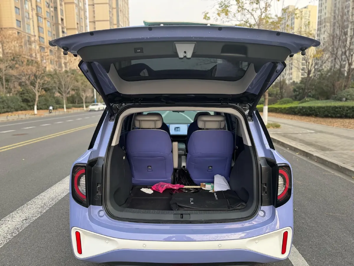 2023 JAC T8 2.0T 170HP L4 8AT,autocango,china used car exporter,china ev exporter,chinese used car exporter,chinese used ev exporter