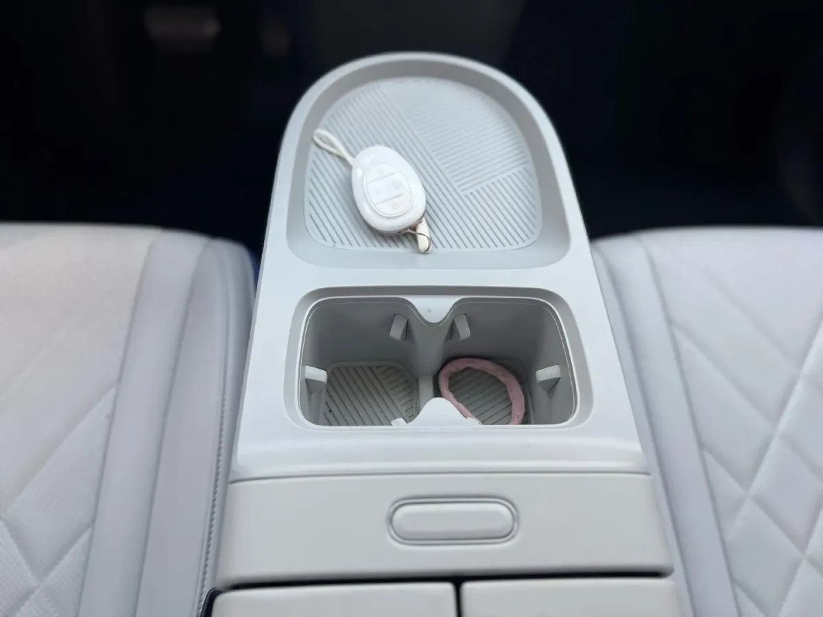 2023 JAC T8 2.0T 170HP L4 8AT,autocango,china used car exporter,china ev exporter,chinese used car exporter,chinese used ev exporter