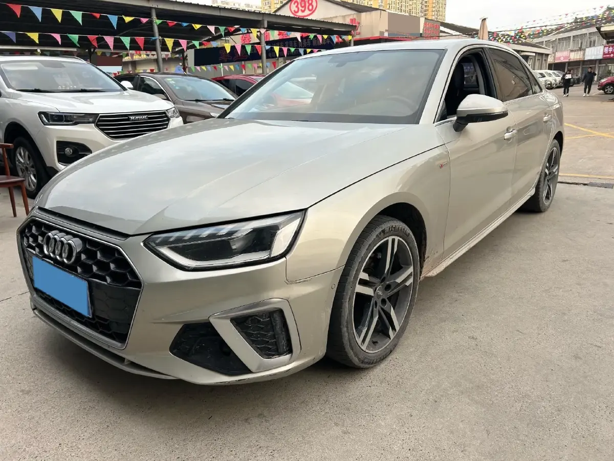 2020 Audi A4L 2.0T 190HP L4 7DCT