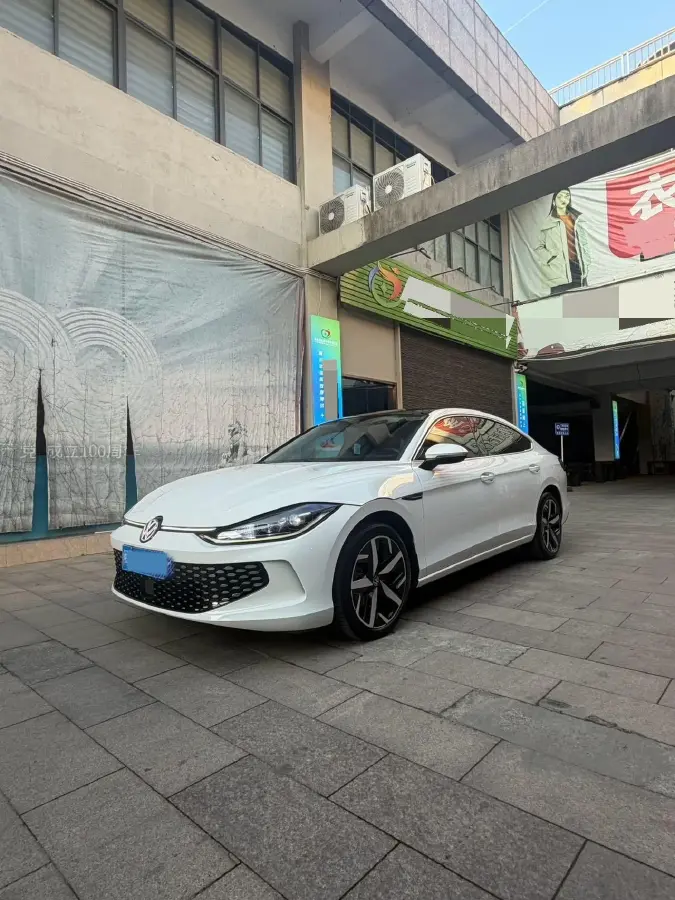 2022 Exceed TXL 2.0T 261HP L4 7DCT