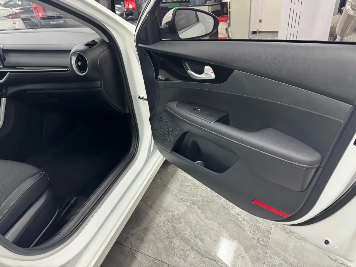 2021 Kia K3 1.5L 115HP L4 CVT,autocango,china used car exporter,china ev exporter,chinese used car exporter,chinese used ev exporter