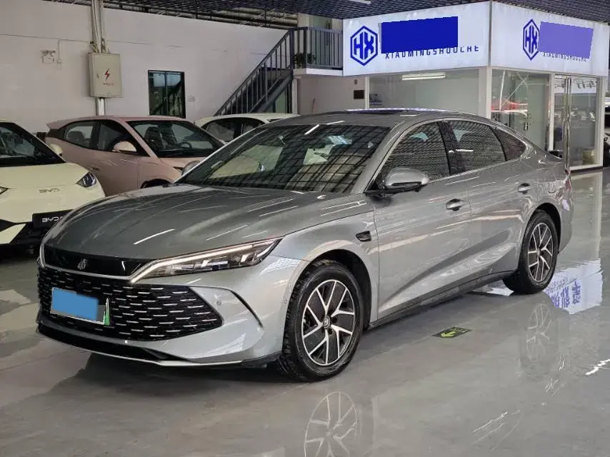 2025 BYD QinL 1.5L 101HP L4 E-CVT PHEV 15.87KWH