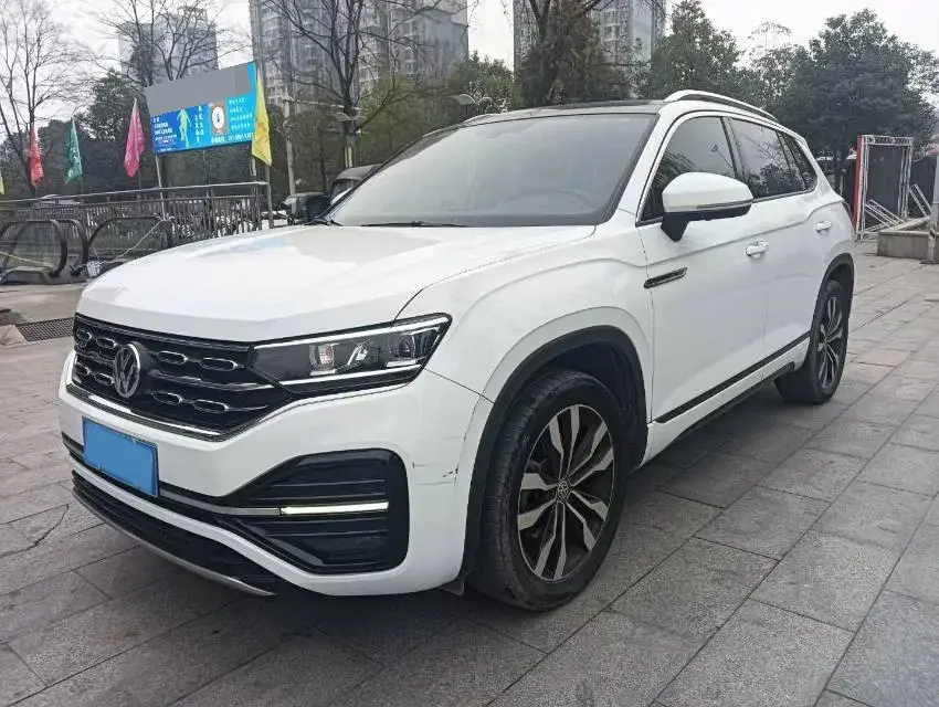 2020 Volkswagen Tayron 2.0T 220HP L4 7DCT