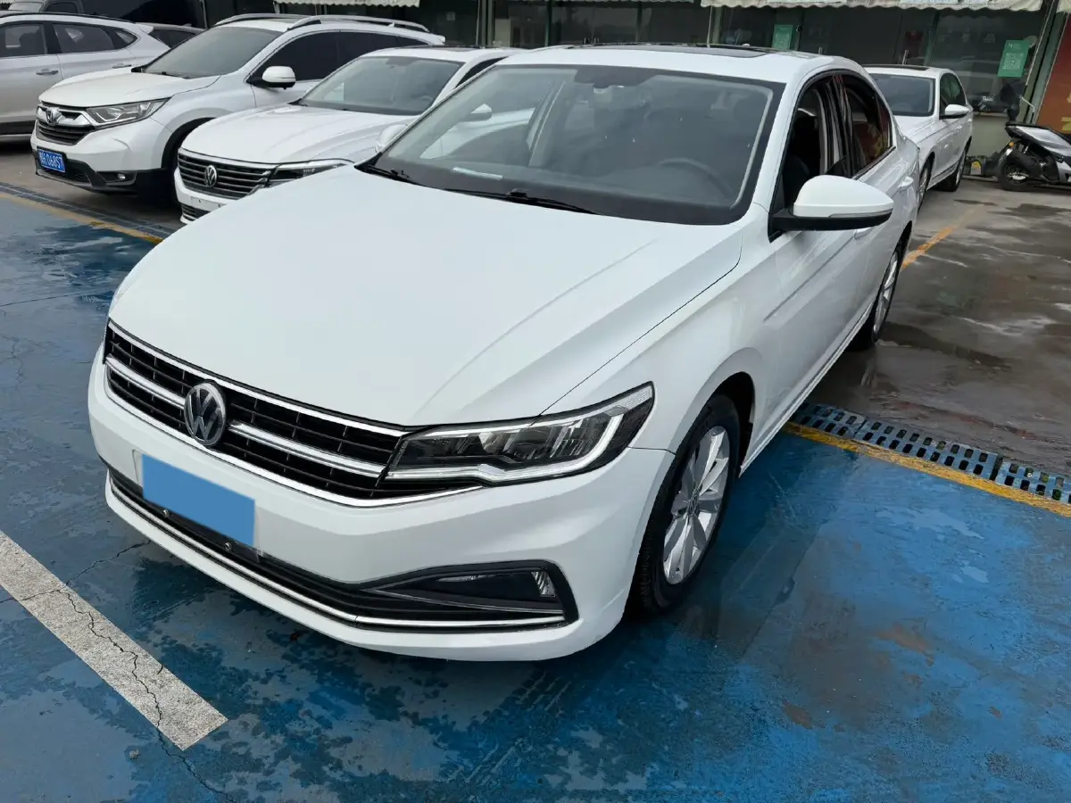 2019 Volkswagen Golf Sportsvan 1.6L 110HP L4 6AT