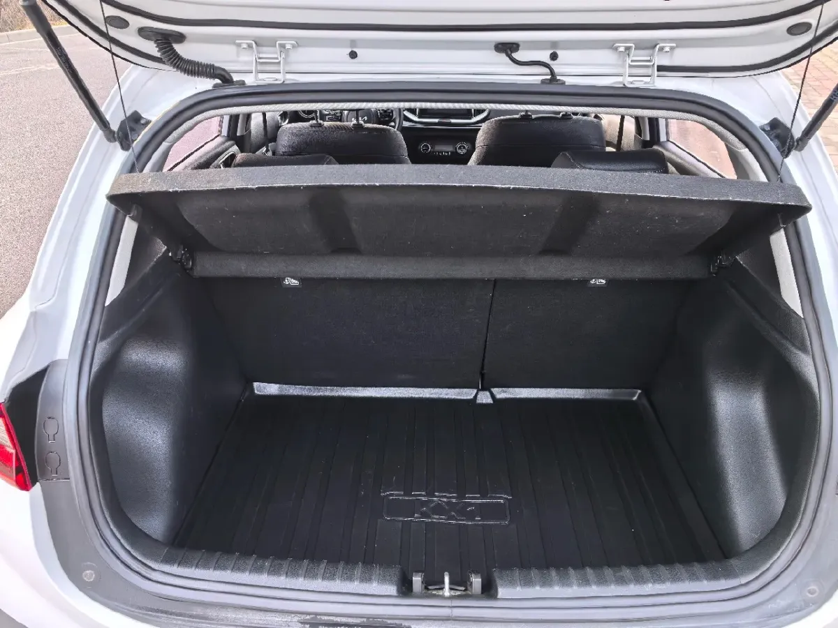 2021 Kia KX1 1.4L 100HP L4 CVT,autocango,china used car exporter,china ev exporter,chinese used car exporter,chinese used ev exporter