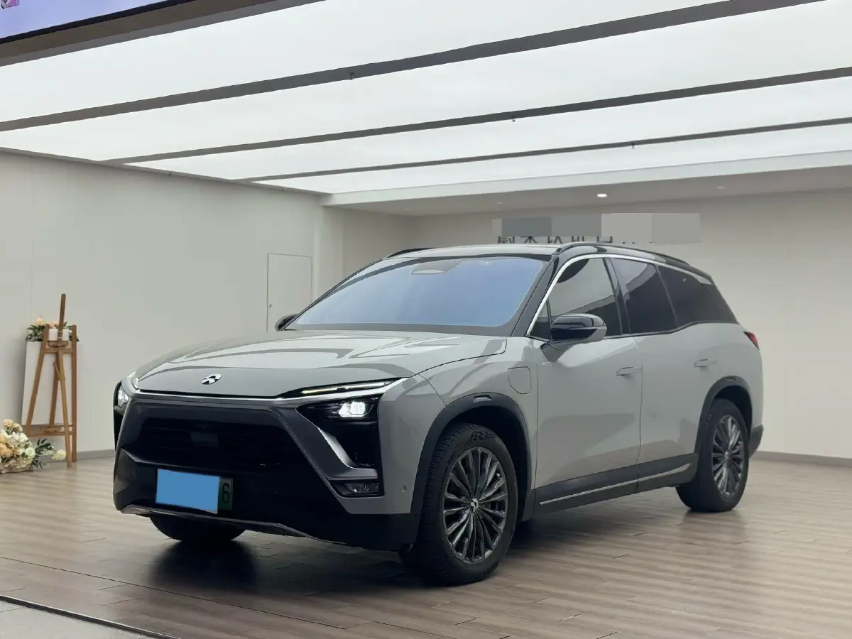 2018 NIO ES8 BEV 70KWH