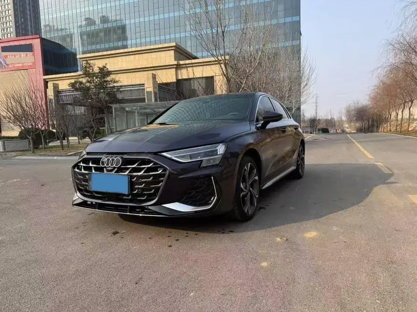 2025 Audi A3 1.5T 160HP L4 7DCT