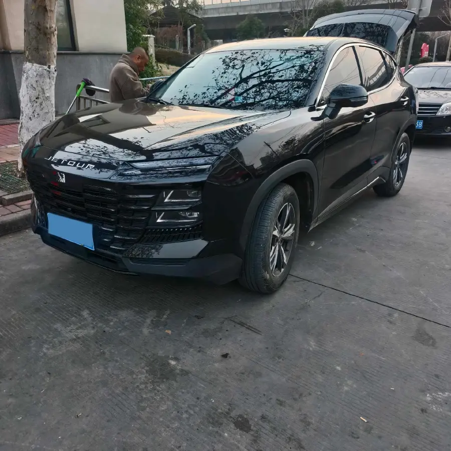 2024 Jetour DASHING 1.5T 156HP L4 6DCT