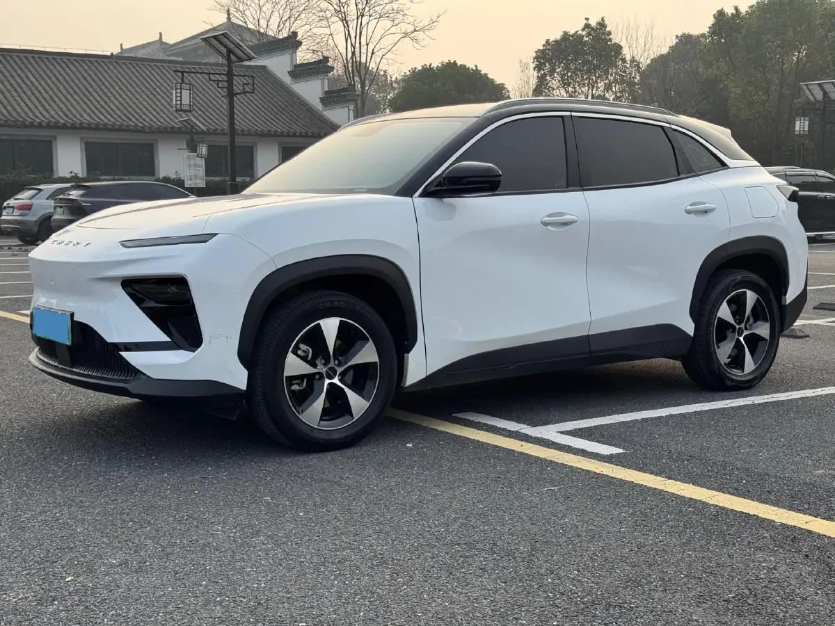 2024 Chery EV eQ7 BEV 65.52KWH