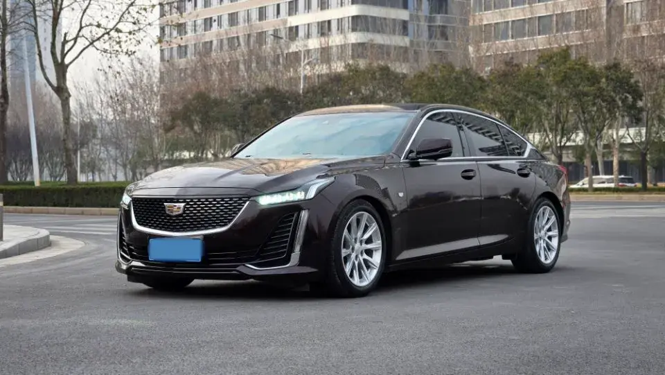 2020 Cadillac CT5 2.0T 241HP L4 10AT
