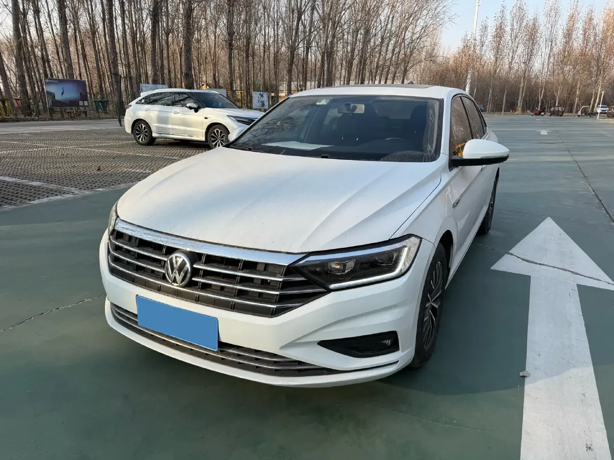 2020 Volkswagen Sagitar 1.4T 150HP L4 7DCT