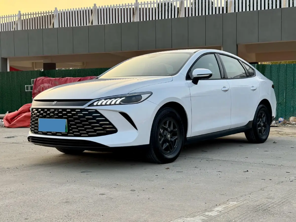 2025 BYD Qin Plus 1.5L 101HP L4 E-CVT PHEV 7.68KWH