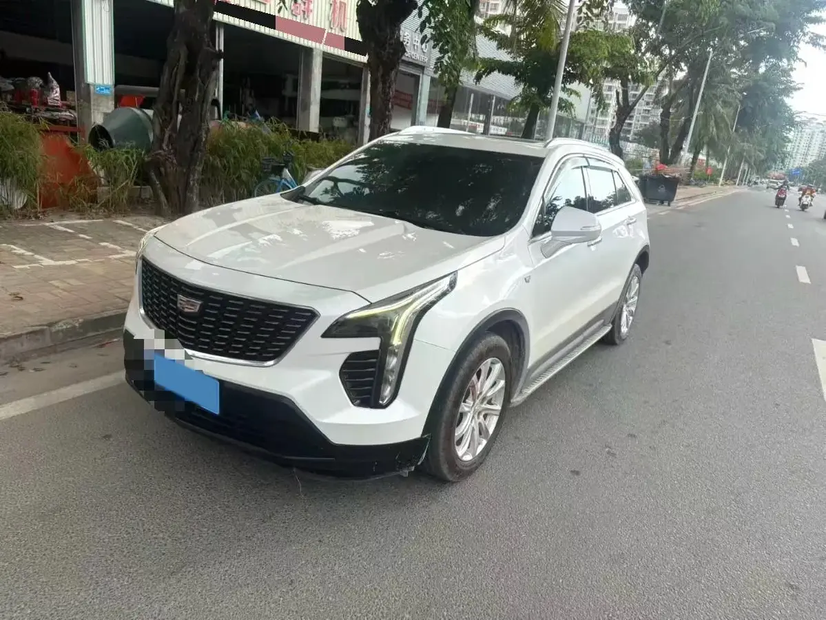 2022 Cadillac XT4 2.0T 237HP L4 9AT