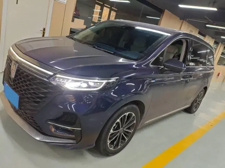 2021 Roewe iMAX8 2.0T 234HP L4 8AT