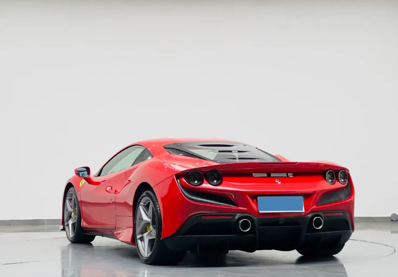 2020 Ferrari F8 3.9T 720HP V8 7DCT,autocango,china used car exporter,china ev exporter,chinese used car exporter,chinese used ev exporter