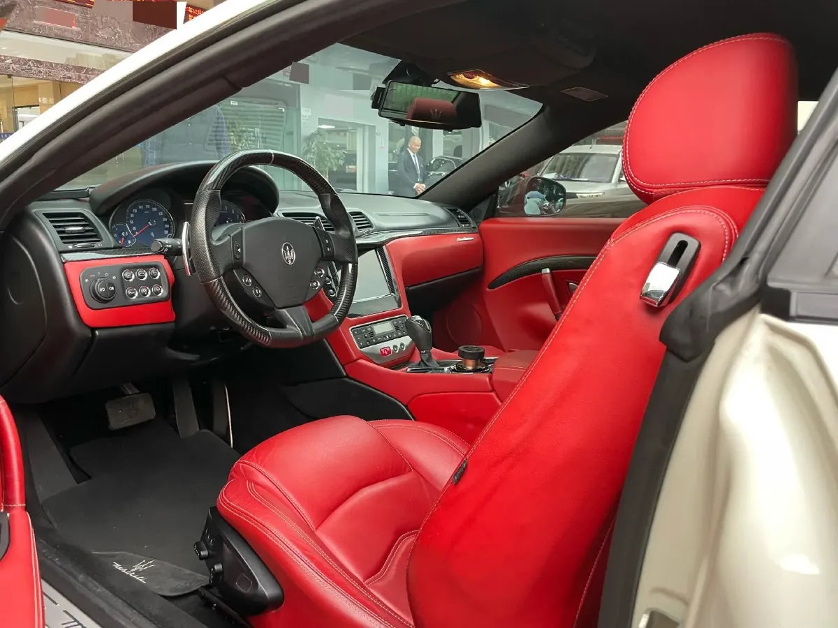 2007 Maserati GranTurismo 4.2L 405HP V8 6AT,autocango,china used car exporter,china ev exporter,chinese used car exporter,chinese used ev exporter