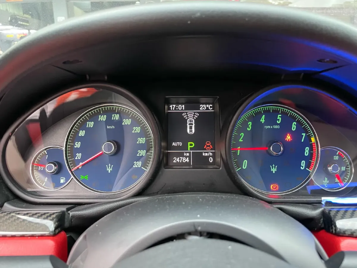 2007 Maserati GranTurismo 4.2L 405HP V8 6AT,autocango,china used car exporter,china ev exporter,chinese used car exporter,chinese used ev exporter