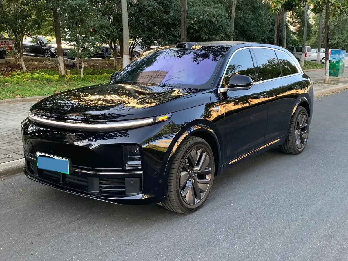 2024 Li L8 Range Extended 154HP REEV 42.8KWH