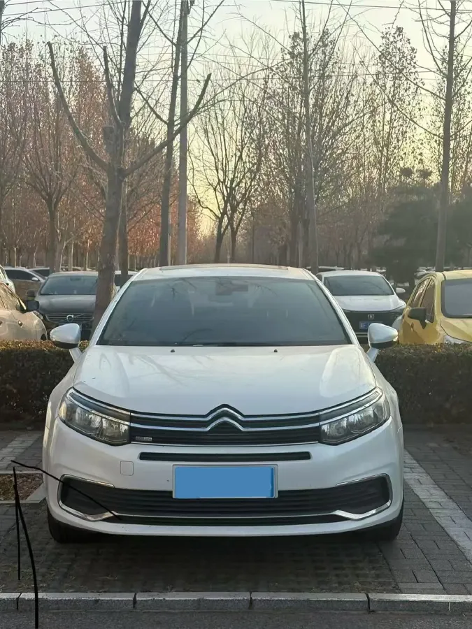 2017 Citroen C5 1.6T 167HP L4 6AT,autocango,china used car exporter,china ev exporter,chinese used car exporter,chinese used ev exporter