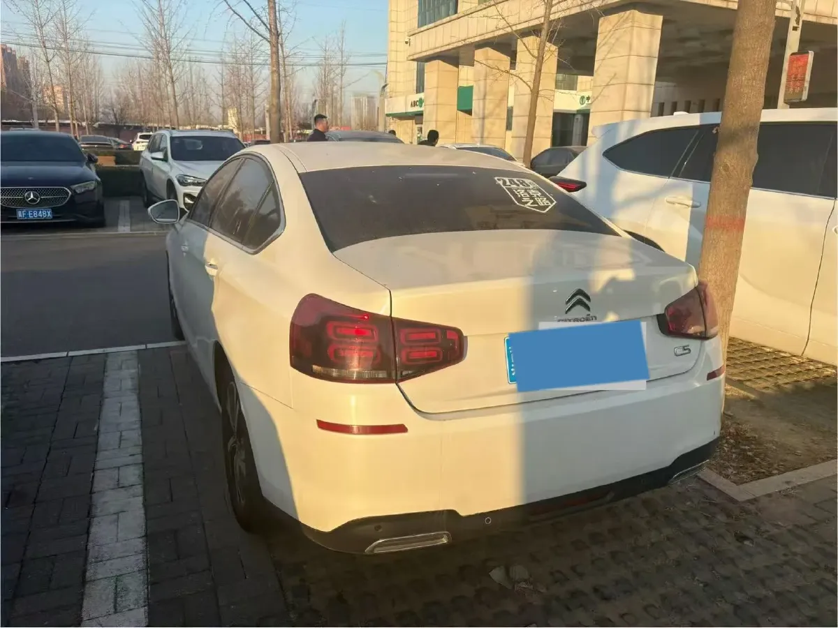 2017 Citroen C5 1.6T 167HP L4 6AT,autocango,china used car exporter,china ev exporter,chinese used car exporter,chinese used ev exporter