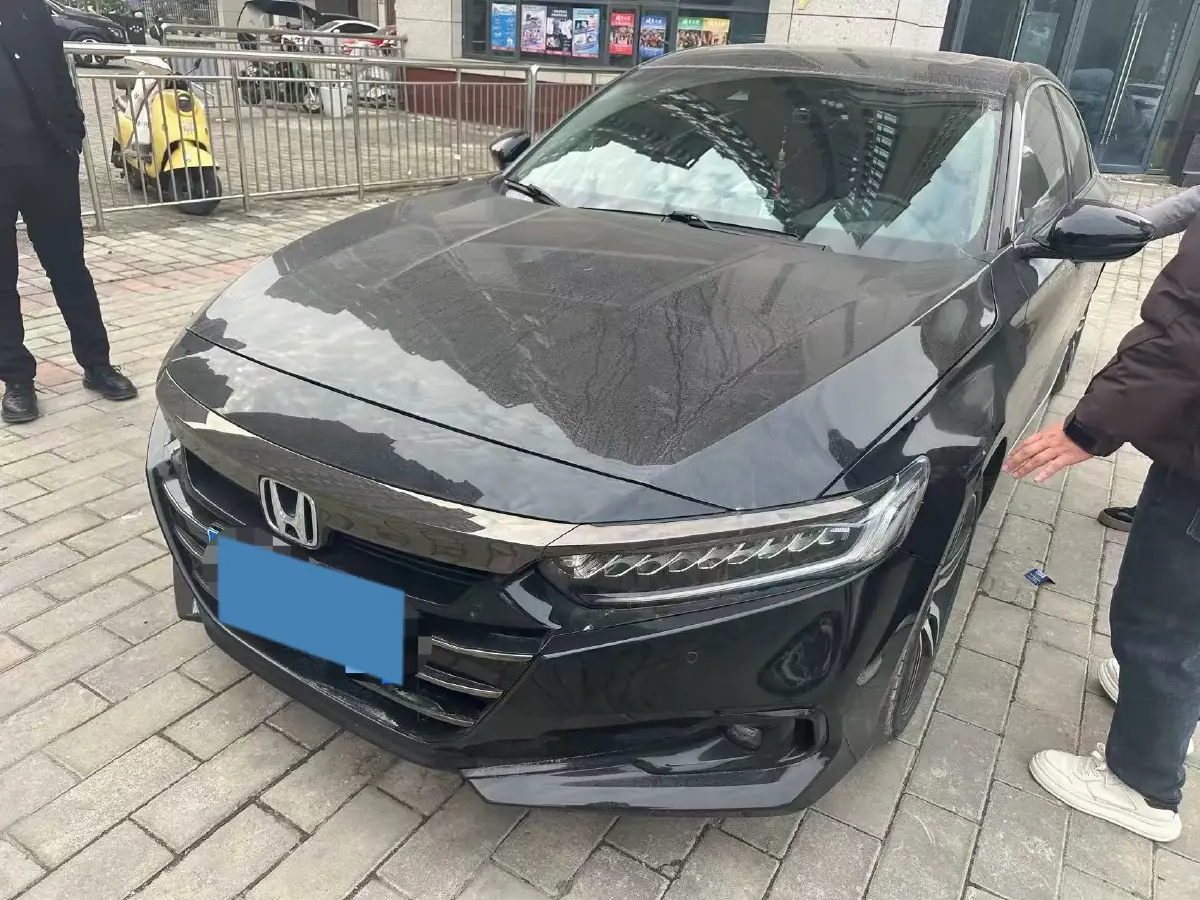2022 Honda Accord 1.5T 194HP L4 CVT