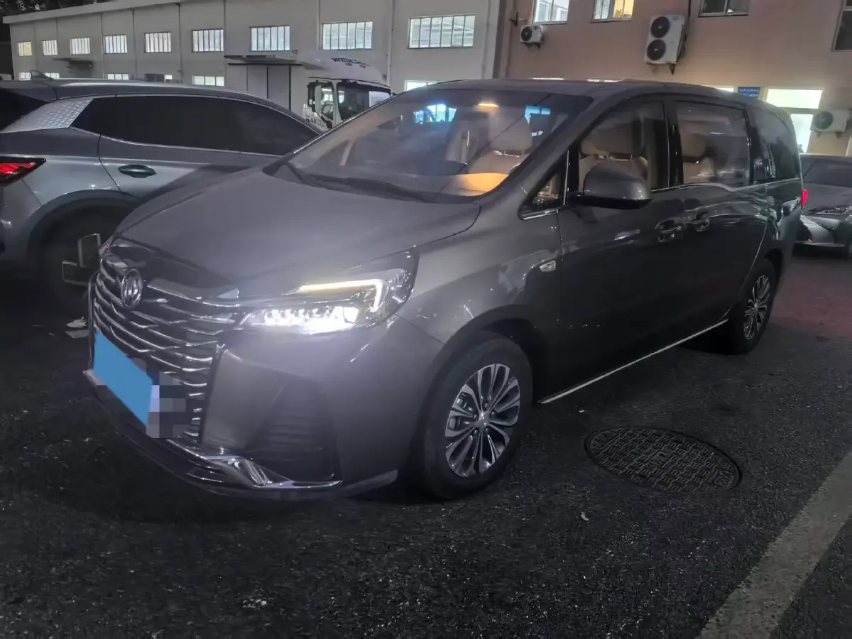 2022 Buick GL8 2.0T 237HP L4 9AT