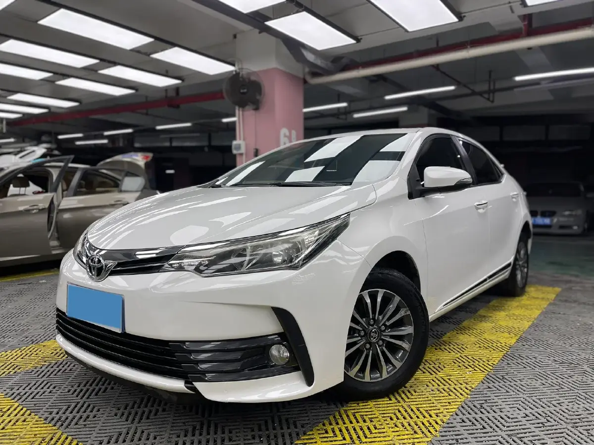 2017 Toyota Corolla 1.2T 116HP L4 CVT