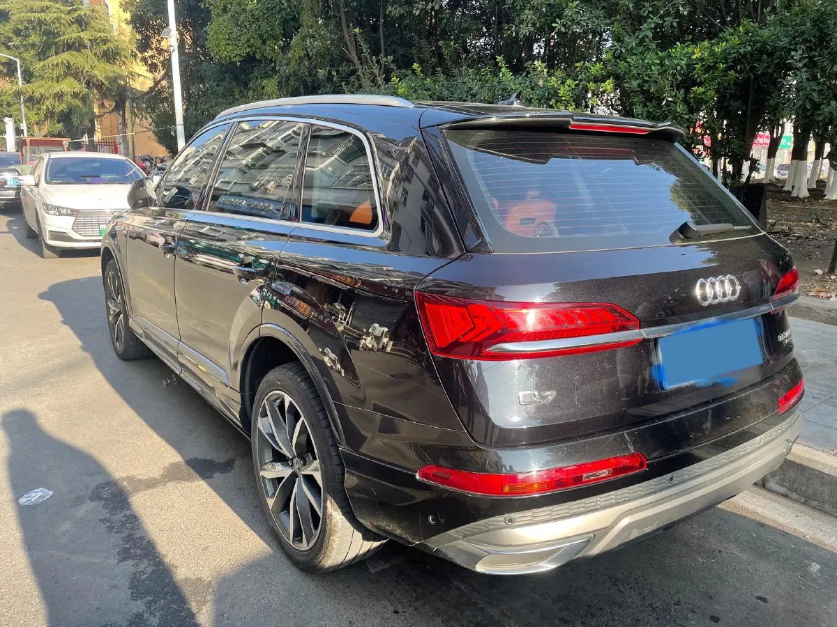 2020 Audi Q7 3.0T 340HP V6 8AT,autocango,china used car exporter,china ev exporter,chinese used car exporter,chinese used ev exporter