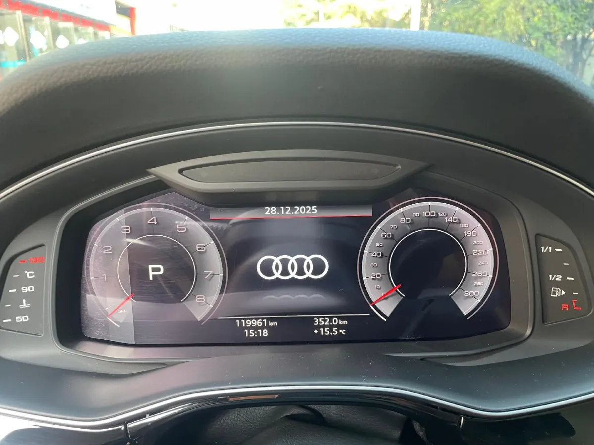 2020 Audi Q7 3.0T 340HP V6 8AT,autocango,china used car exporter,china ev exporter,chinese used car exporter,chinese used ev exporter