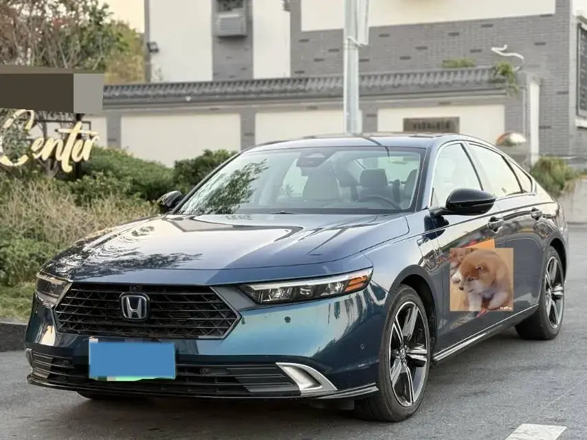 2023 Honda Accord 2.0L 148HP L4 E-CVT PHEV 17.7KWH