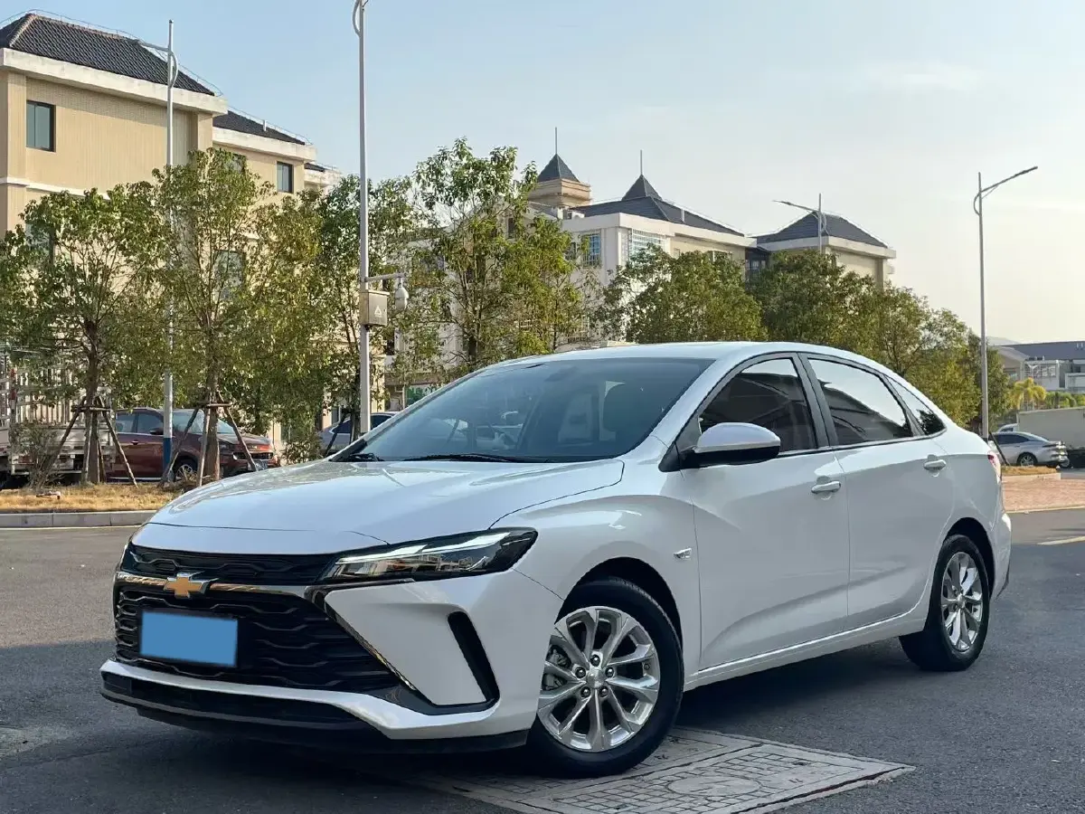 2023 Chevrolet Monza 1.5L 113HP L4 6DCT