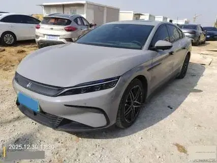 2025 BYD Han BEV 72KWH