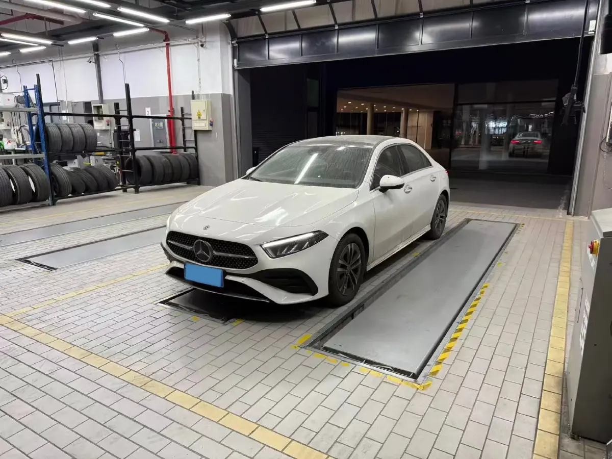 2023 Mercedes-Benz A Class 1.3T 163HP L4 7DCT