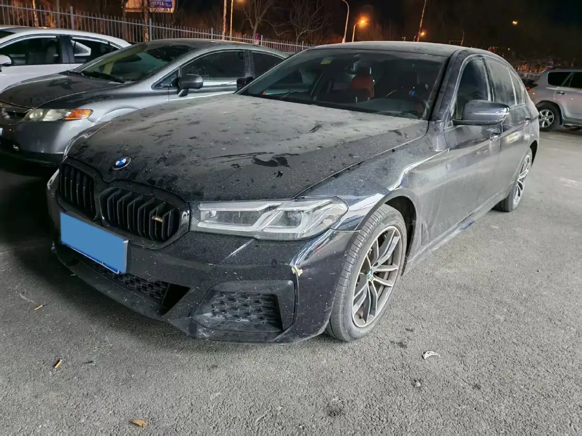 2022 BMW 5 Series 2.0T 184HP L4 8AT