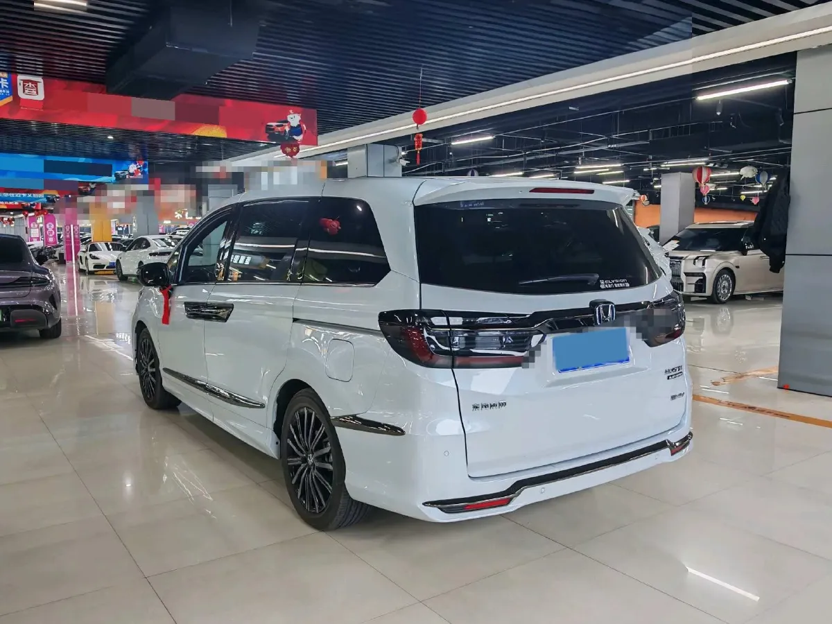 2026 Jingfei Automobile Z9 1.5T 147HP L4 4DHT PHEV,autocango,china used car exporter,china ev exporter,chinese used car exporter,chinese used ev exporter