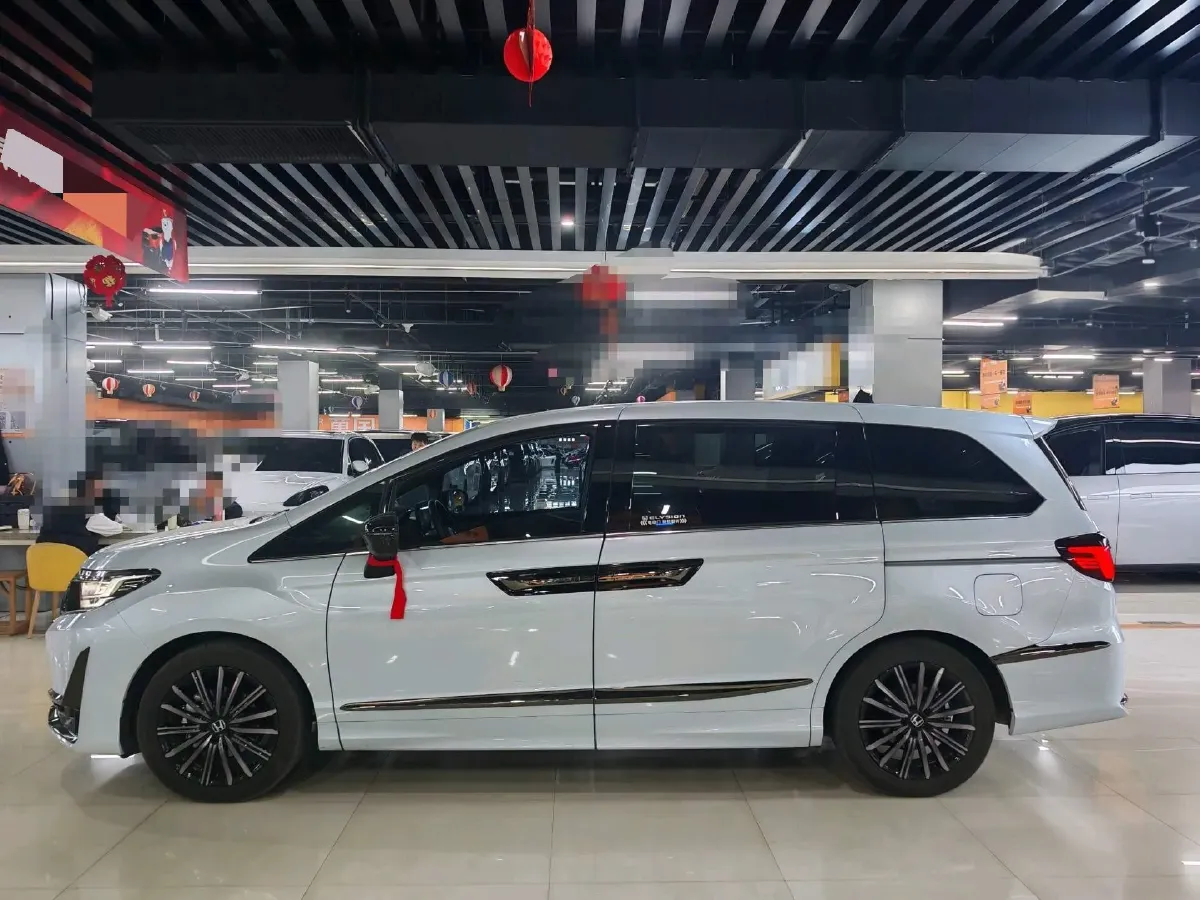 2026 Jingfei Automobile Z9 1.5T 147HP L4 4DHT PHEV,autocango,china used car exporter,china ev exporter,chinese used car exporter,chinese used ev exporter