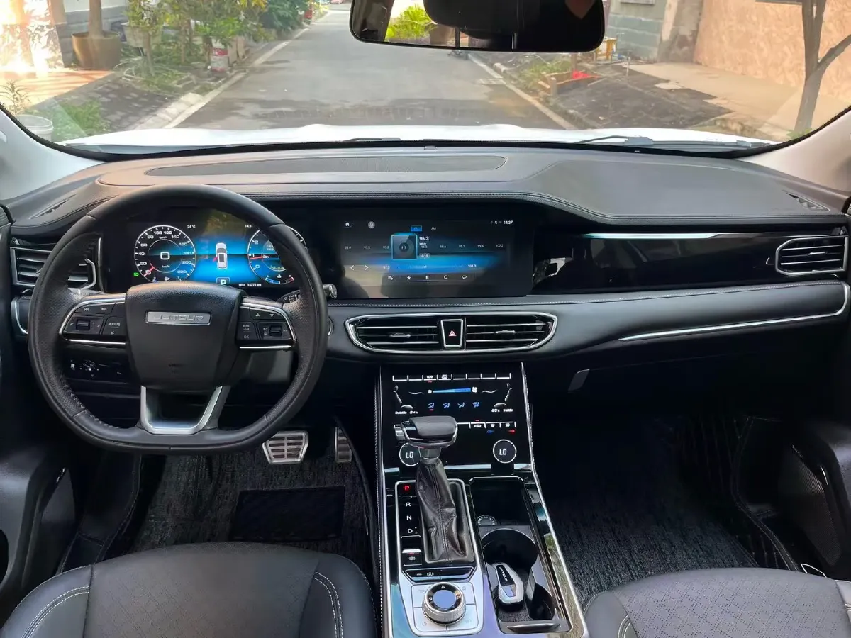 2023 Jetour X95 1.6T 197HP L4 7DCT,autocango,china used car exporter,china ev exporter,chinese used car exporter,chinese used ev exporter