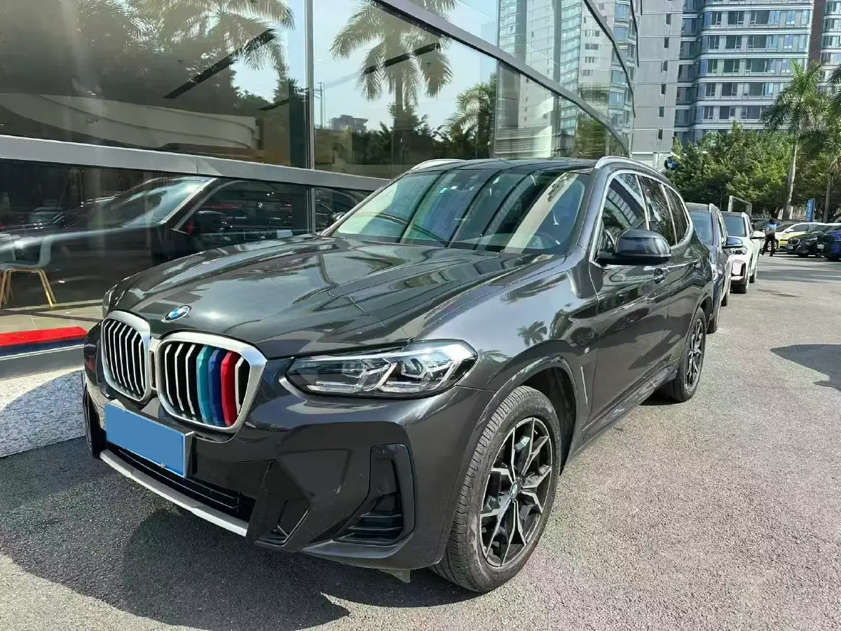 2022 BMW X3 2.0T 184HP L4 8AT