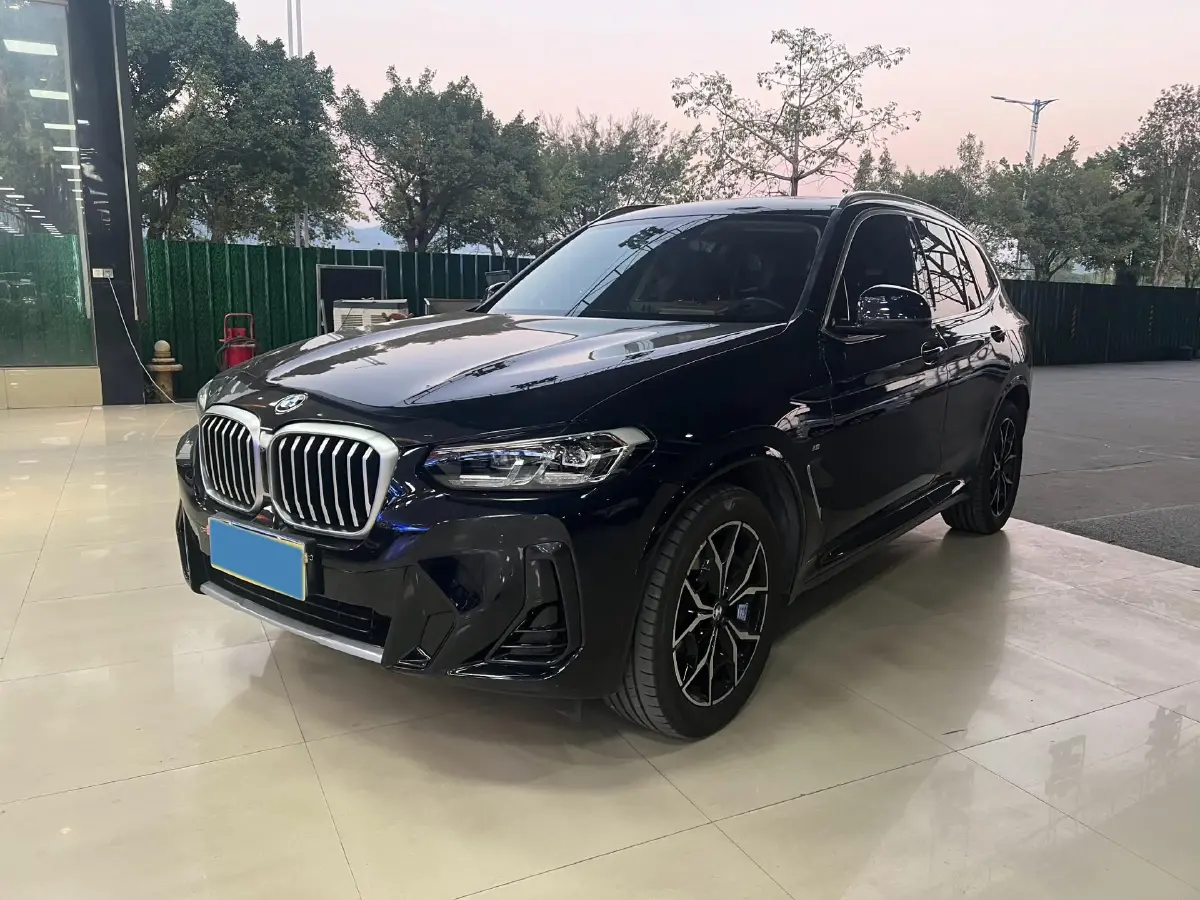 2022 BMW X3 2.0T 184HP L4 8AT