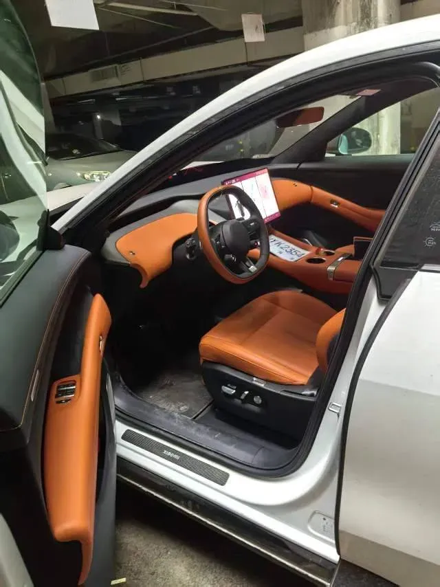 2025 Volkswagen Teramont 2.0T 272HP L4 7DCT,autocango,china used car exporter,china ev exporter,chinese used car exporter,chinese used ev exporter