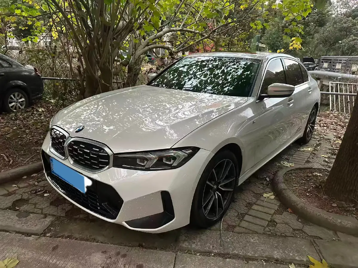 2024 BMW 3 Series 2.0T 184HP L4 8AT