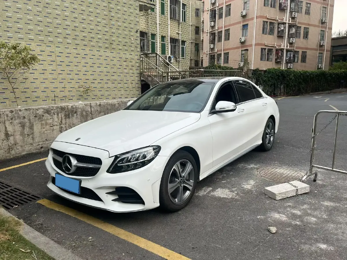 2020 Mercedes-Benz C Class 1.5T 184HP L4 9AT