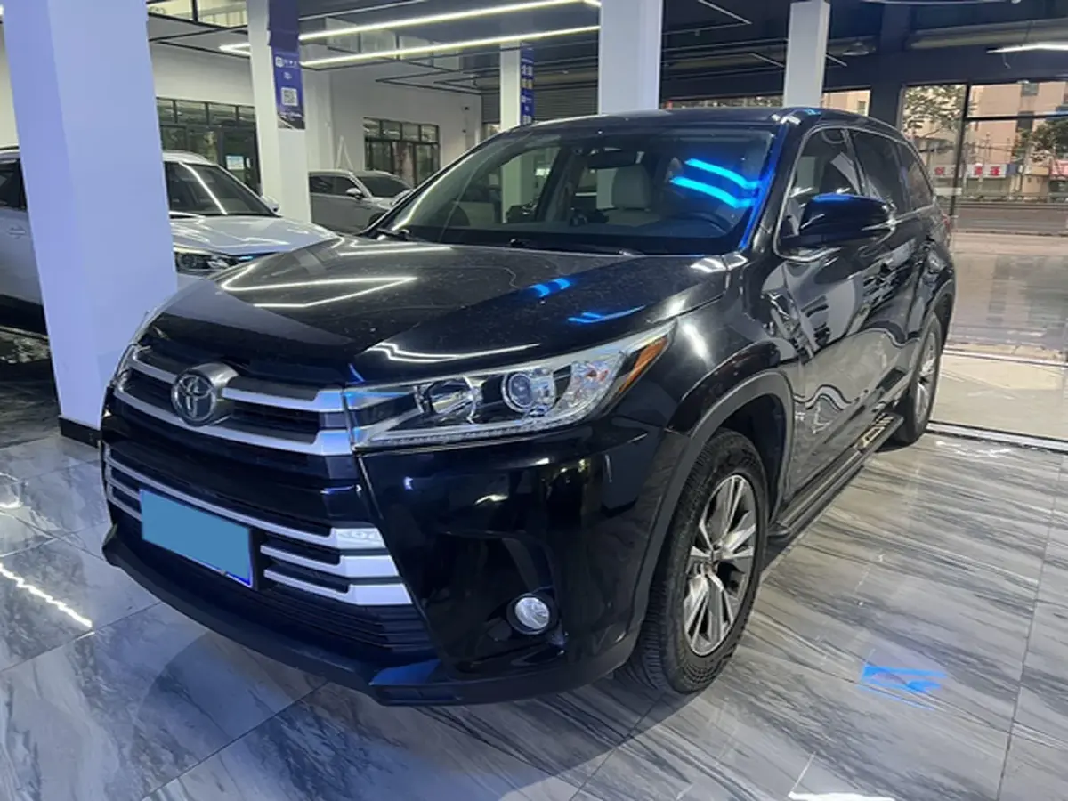2018 Toyota Highlander 2.0T 220HP L4 6AT
