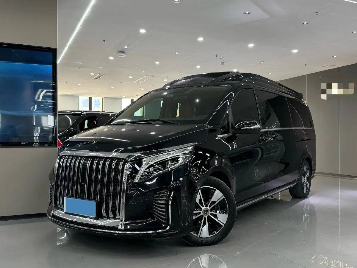 2021 Mercedes-Benz V Class 2.0T 211HP L4 9AT