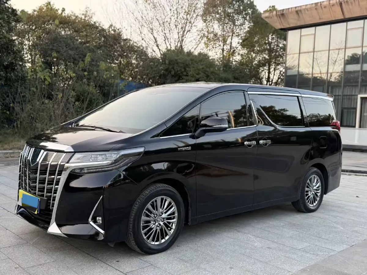 2020 Toyota Alphard 2.5L 117HP L4 E-CVT Hybrid