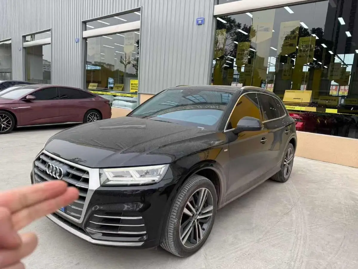 2020 Audi Q5L 2.0T 190HP L4 7DCT